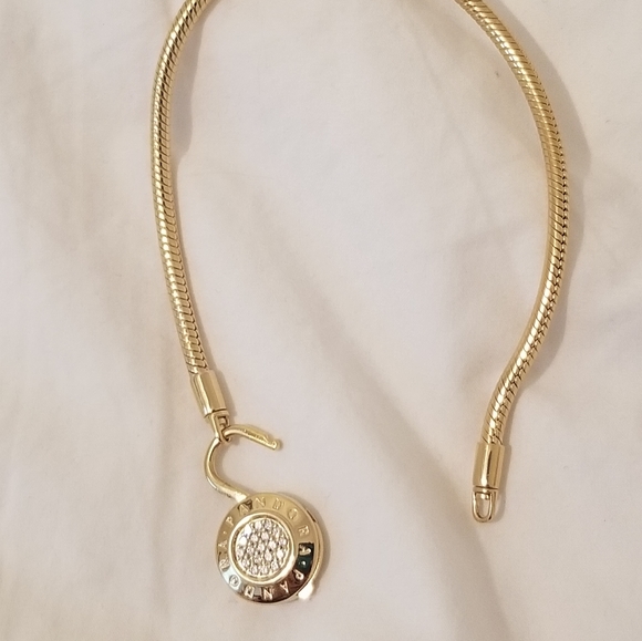 Pandora Shine bracelet - Picture 3 of 4